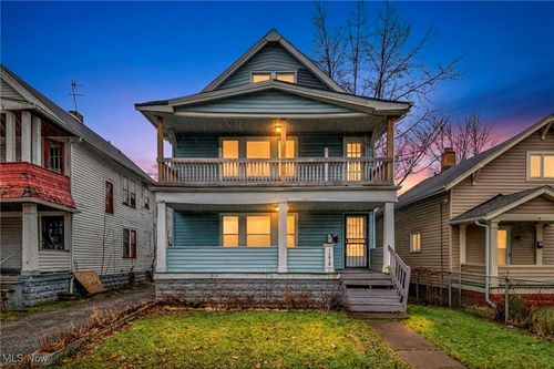 13818 Durkee Ave, Cleveland, OH, 44105-4633 | Card Image