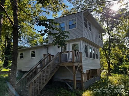 109 Happy Hollow Ln, Lake Lure, NC, 28746-0148 | Card Image