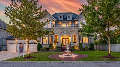 8 Heritage Woods Manor, House other with 5 bedrooms, 6 bathrooms and 11 parking in Markham ON | Image 2