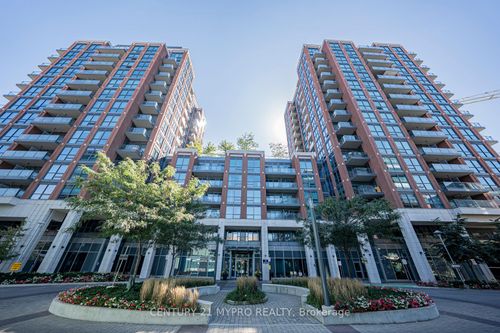 559-31 Tippett Rd, Toronto, ON, M3H0C8 | Card Image