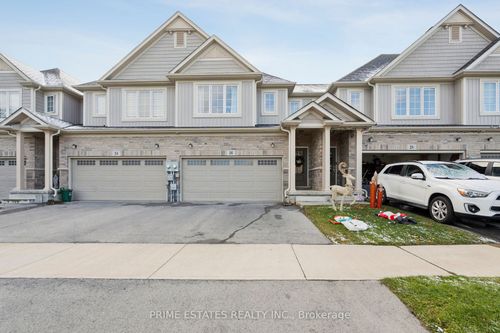 26 Lymburner St, Welland, ON, L3B1E6 | Card Image