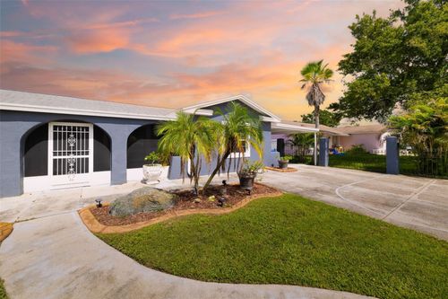 6012 Francis Dr, APOLLO BEACH, FL, 33572-2626 | Card Image