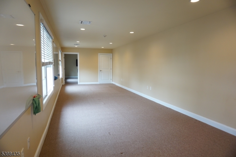 Commercial Lease in Paterson City