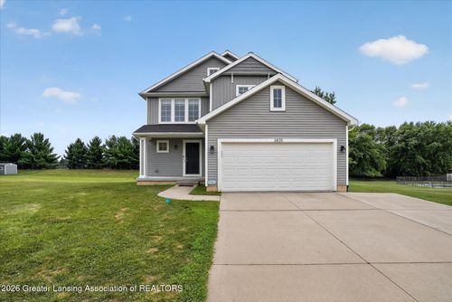3835 Thorncrest Dr, Jackson, MI, 49203-7103 | Card Image