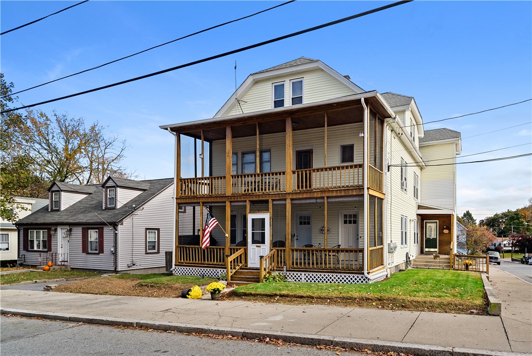 Residential Income in Woonsocket