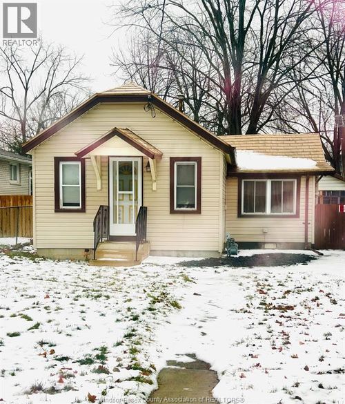 260 Forest St., Chatham, ON, N7L2A9 | Card Image