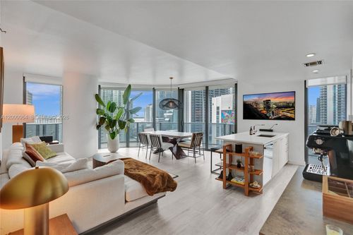 apt-1803-45 Sw 9th St, Miami, FL, 33130-3897 | Card Image