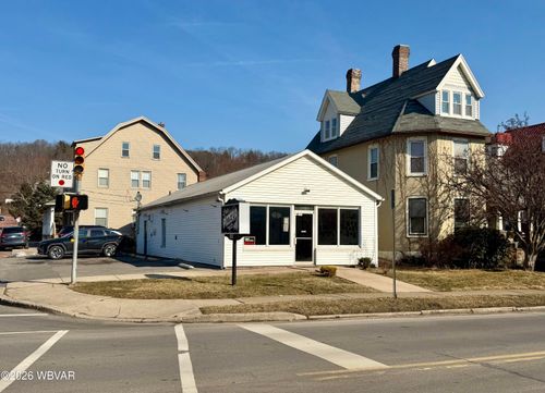 2424 W 4th St, Williamsport, PA, 17701-4231 | Card Image