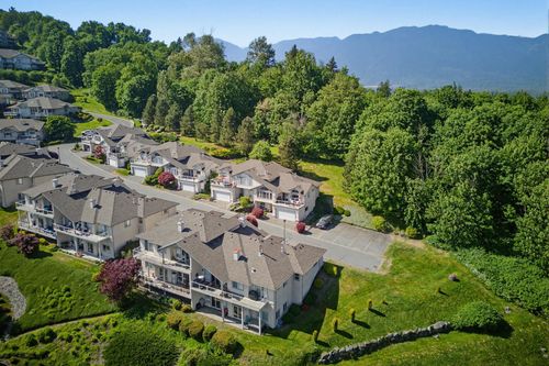 46-8590 Sunrise Dr, Chilliwack, BC, V2R3Z4 | Card Image