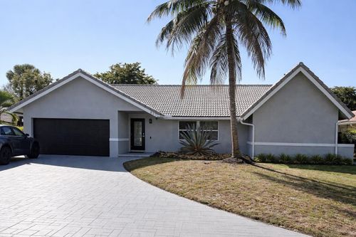 832 Nw 108th Ln, Coral Springs, FL, 33071-6498 | Card Image