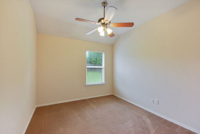 291 Cold Spg, House other with 4 bedrooms, 2 bathrooms and 4 parking in Buda TX | Image 17