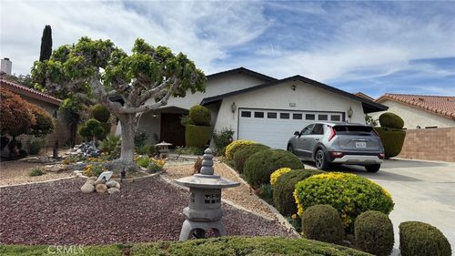 13370 Alta Vista Dr, Victorville, CA, 92395 | Card Image