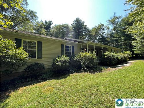 261 Rossmor Dr, Saylorsburg, PA, 18353-7878 | Card Image