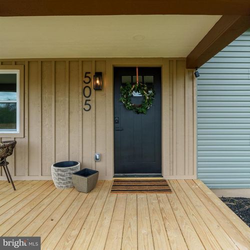 505 Brenneman Rd, WILLOW STREET, PA, 17584-9779 | Card Image