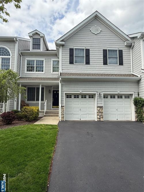 16 Spring Hollow Rd, Old Tappan, NJ, 07675-7471 | Card Image