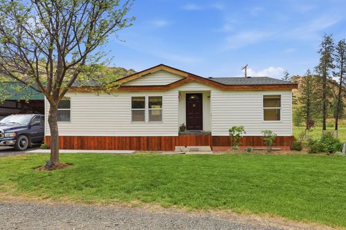 36499 Teel Hill Rd N, Davenport, WA, 99122-5028 | Card Image