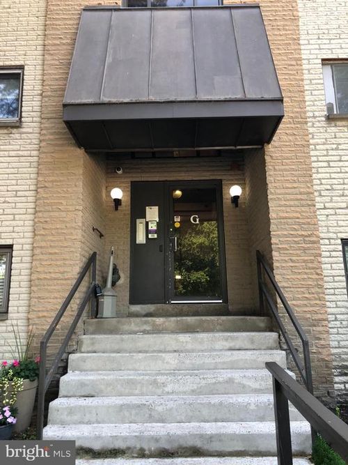 unit-13g-400 Glendale Rd, HAVERTOWN, PA, 19083-3134 | Card Image