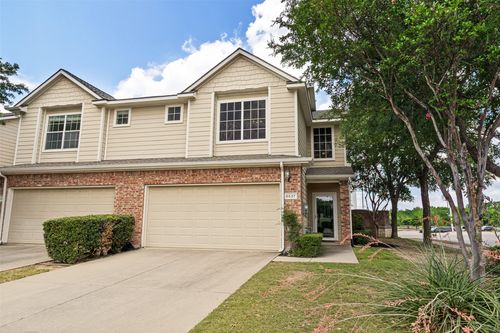 8537 Brunswick Dr, Plano, TX, 75024-7386 | Card Image