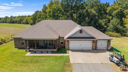 1176 Highway 31 S, Lonoke, AR, 72086-9279 | Card Image