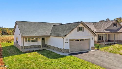 645 Cherry Marie Dr, Jonesborough, TN, 37659-2326 | Card Image