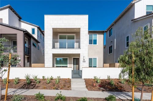 419 Flycatcher, Irvine, CA, 92618 | Card Image