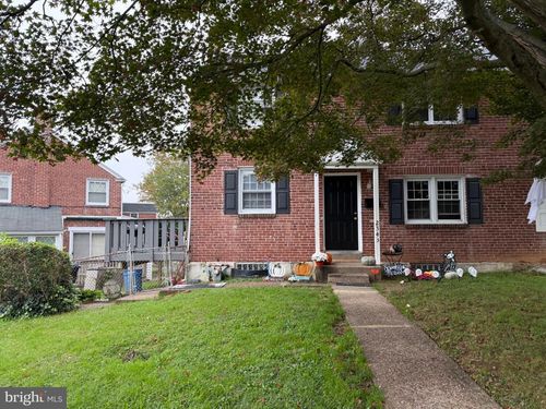 2343 Irvington Pl, CHESTER, PA, 19013-5230 | Card Image