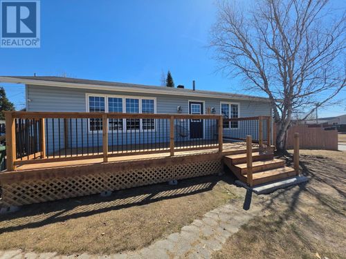 614 Carol Dr, Labrador City, NL, A2V1S5 | Card Image