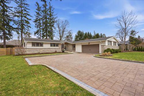 9 Northcrest Dr, London, ON, N5X3V7 | Card Image
