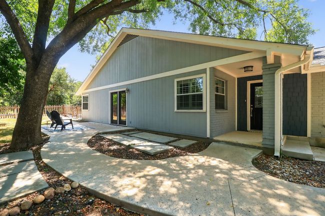 Good Sized Shade Trees Make the Outdoor Area Inviting | Image 5