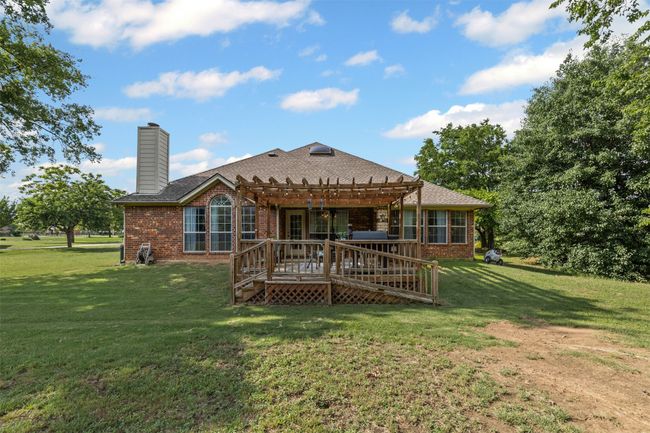 3008 Running Brook Dr, House other with 4 bedrooms, 2 bathrooms and null parking in Joshua TX | Image 4