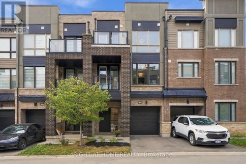 3048 Blacktusk Common, Oakville (JM Joshua Meadows), ON, L6H0R9 | Card Image