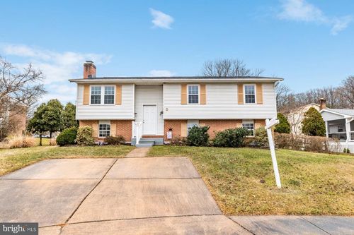 3 Drawde Ct, Baltimore, MD, 21228-4022 | Card Image