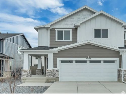 154-2582 N 2125 W, Clinton, UT, 84015-4074 | Card Image