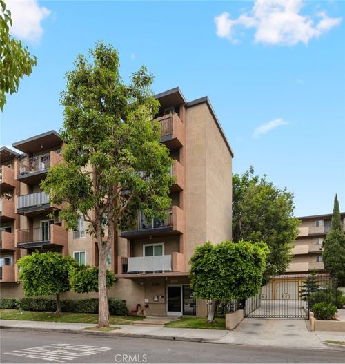 434-460 Golden Ave, Long Beach, CA, 90802-2139 | Card Image