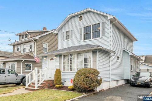 179 Page Ave, Lyndhurst, NJ, 07071-2614 | Card Image