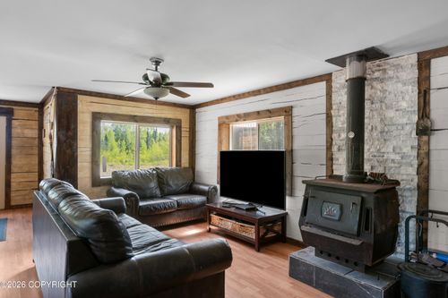 16600 N Tank Rd, Willow, AK, 99688 | Card Image
