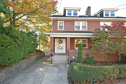6412 Nicholson St, Squirrel Hill, PA, 15217-2408 | Card Image