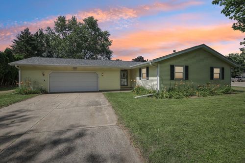 1552 Johnson Street, Stoughton, WI, 53589 | Card Image