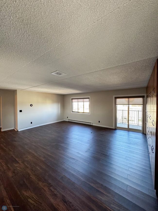 Living Room Facing North | Image 6