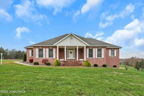 5216 Edinburgh Waye, JEFFERSON CITY, MO, 65101-8290 | Card Image