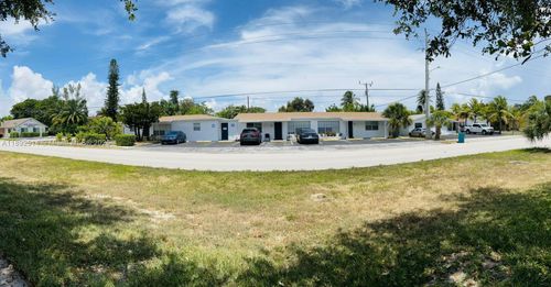 337-333 Se 23rd Ave, Boynton Beach, FL, 33435-7263 | Card Image