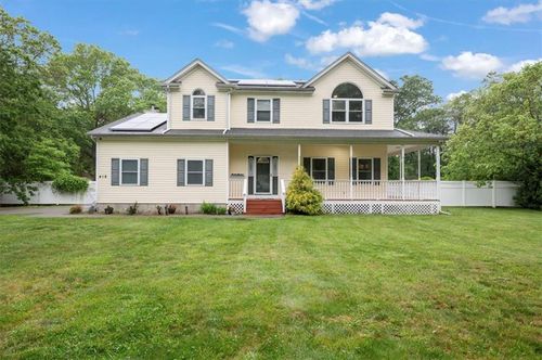 418 Randall Rd, Ridge, NY, 11961-2108 | Card Image