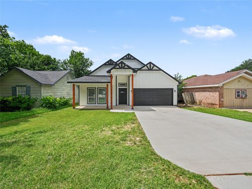 5331 Fernander Dr, Fort Worth, TX, 76107-7510 | Card Image