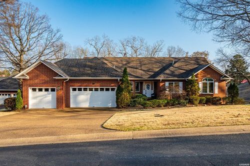 30 Stonegate Shores Dr, Hot Springs, AR, 71913-8896 | Card Image