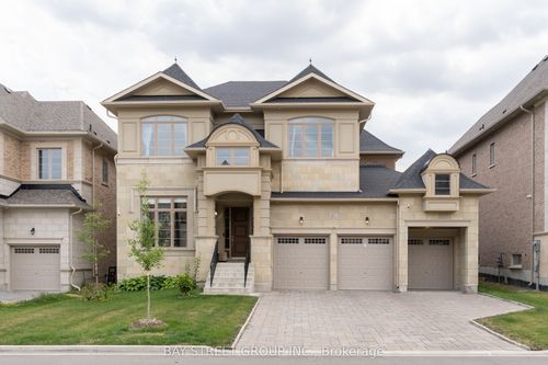 67 Nave St, Kleinburg, ON, L4H4K5 | Card Image