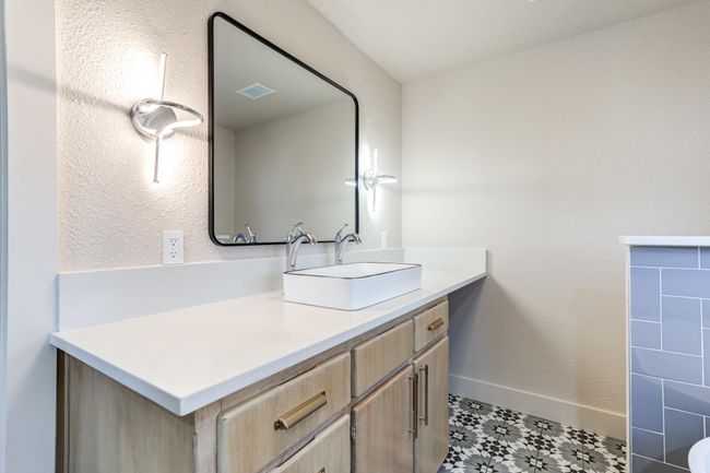 505 W 7 Th St, House other with 4 bedrooms, 3 bathrooms and null parking in Idalou TX | Image 25