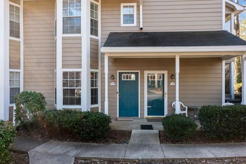 6390 Magnolia Ln, Morrow, GA, 30260-1744 | Card Image