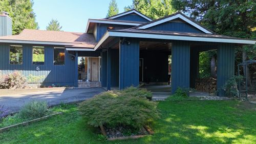 10122 Kenswood Dr, Chilliwack, BC, V2P7N4 | Card Image