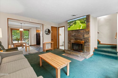 132-3729 Plaza Way, Pigeon Forge, TN, 37863-3135 | Card Image