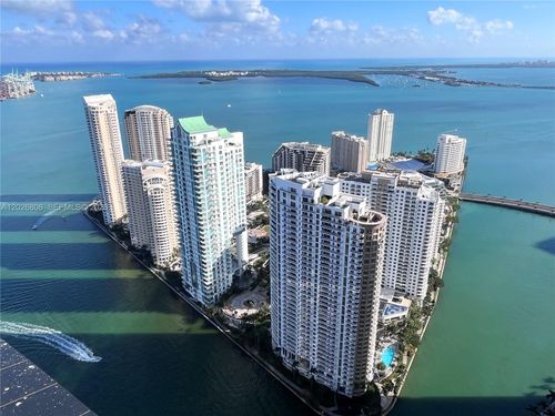 2509w-300 Biscayne Boulevard Way, Miami, FL, 33131 | Card Image